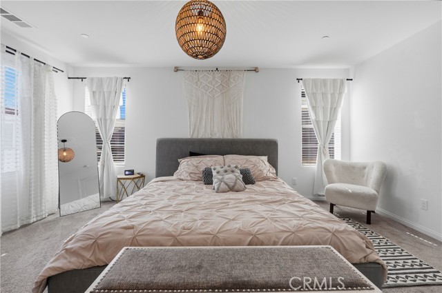 Fontana, California, 92336, United States, 4 Bedrooms Bedrooms, ,4 BathroomsBathrooms,Residential,For Sale,1981803