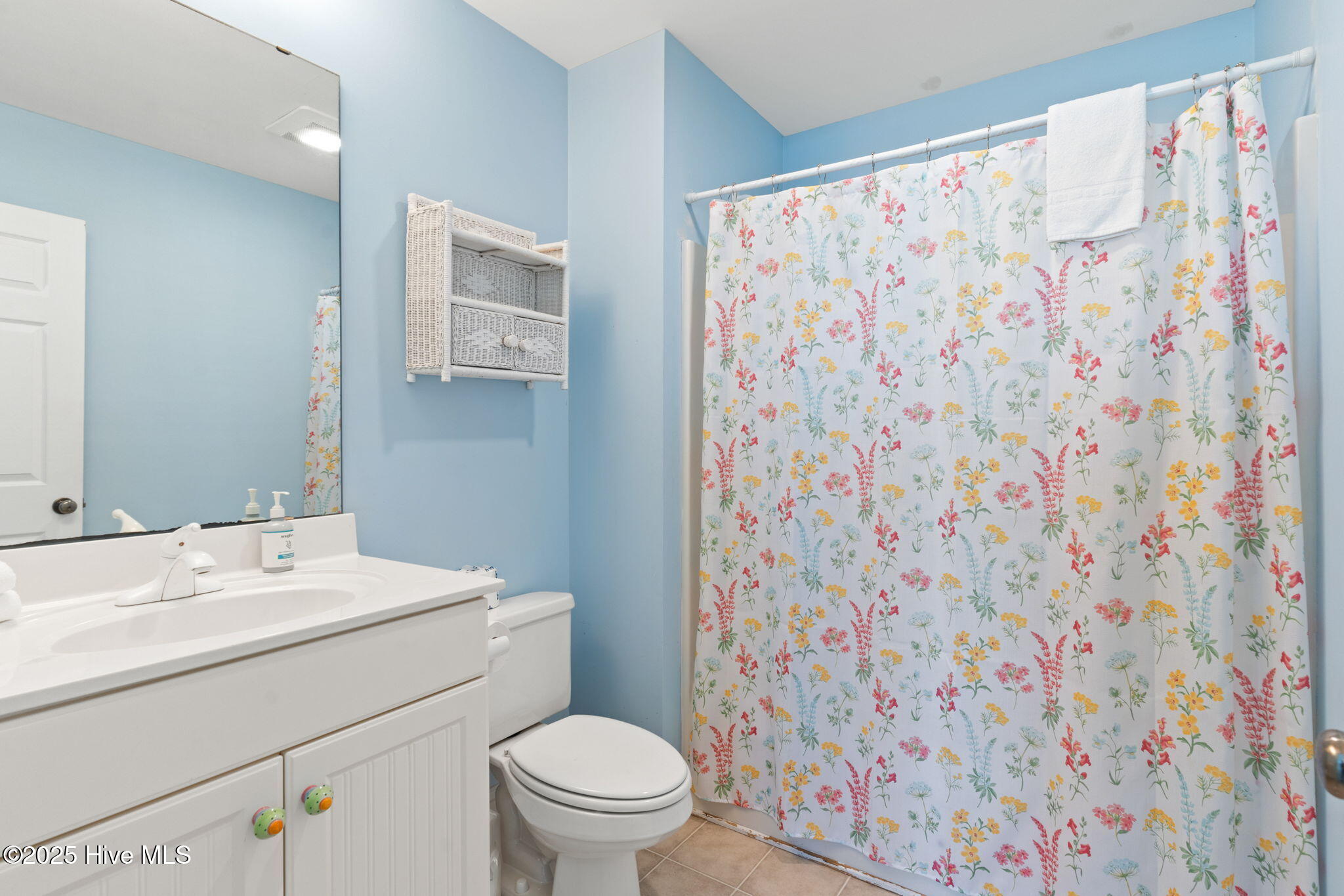 Holden Beach, North Carolina, 28462, United States, 4 Bedrooms Bedrooms, ,5 BathroomsBathrooms,Residential,For Sale,1992346