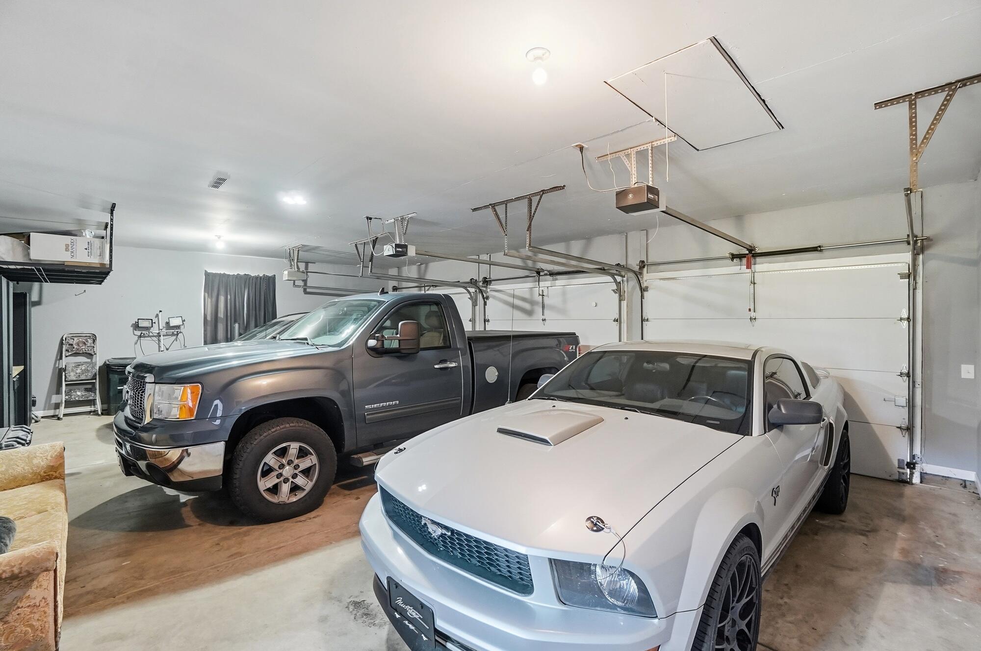 Springfield, Ohio, 45504, United States, 5 Bedrooms Bedrooms, ,3 BathroomsBathrooms,Residential,For Sale,1998267