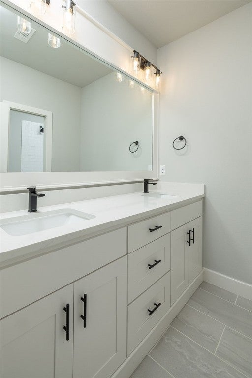 Springdale, Arkansas, 72762, United States, 3 Bedrooms Bedrooms, ,3 BathroomsBathrooms,Residential,For Sale,2001848