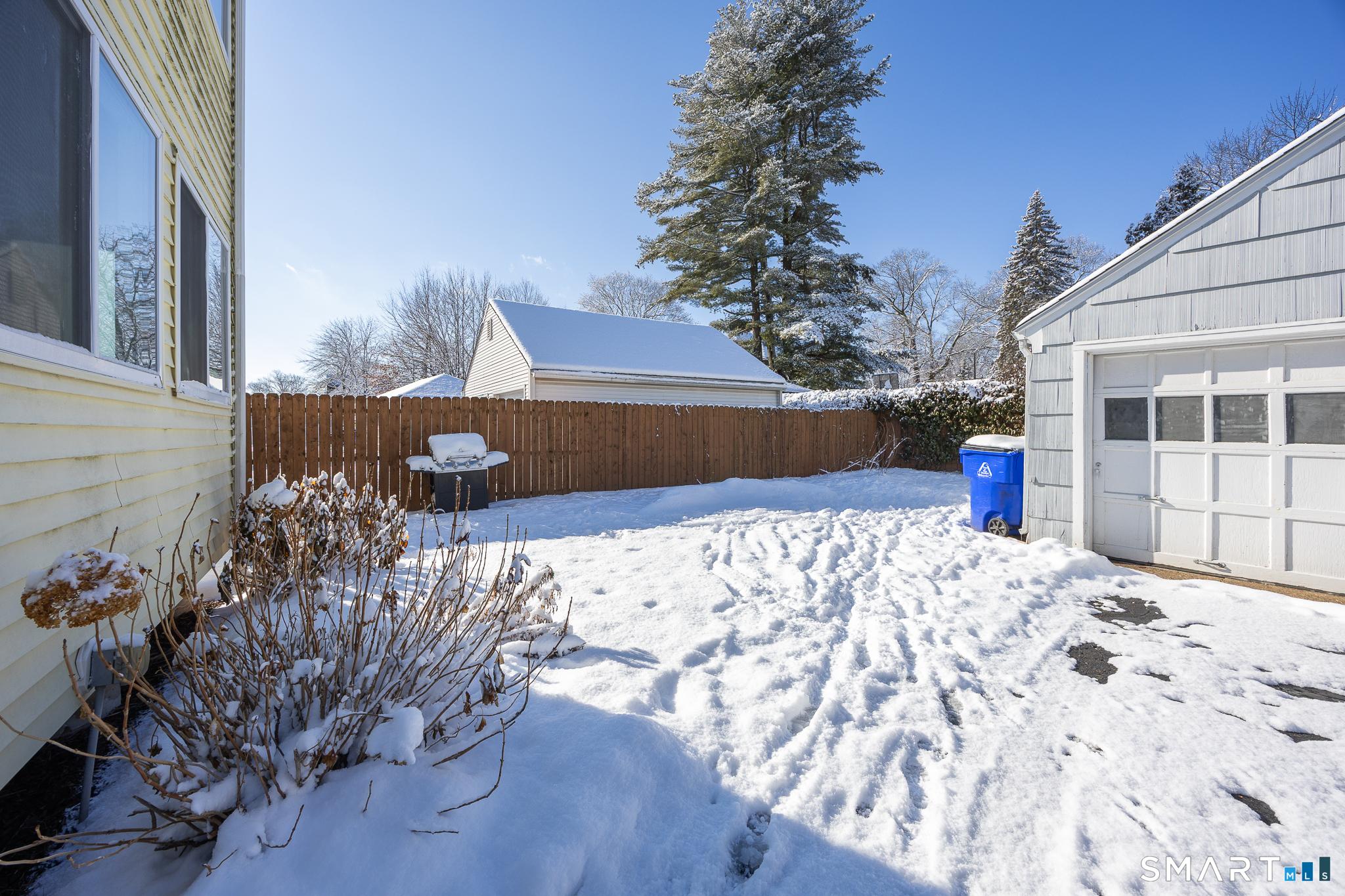 West Hartford, Connecticut, 06119, United States, 4 Bedrooms Bedrooms, ,2 BathroomsBathrooms,Residential,For Sale,2012525