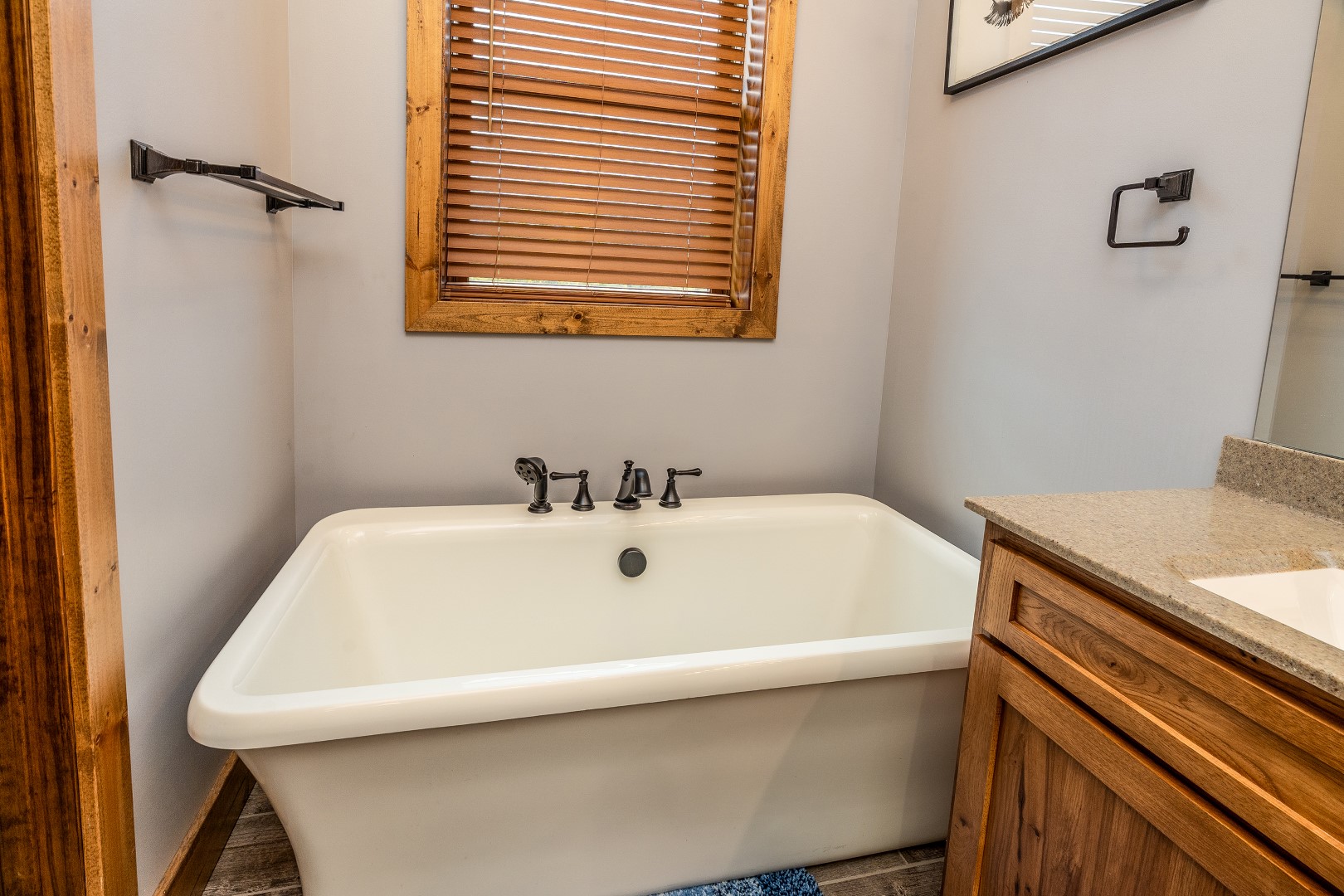 Carbondale, Illinois, 62902, United States, 3 Bedrooms Bedrooms, ,8 BathroomsBathrooms,Residential,For Sale,1986074