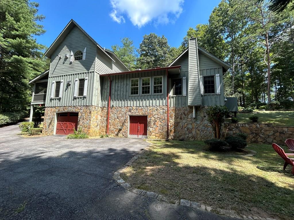 Blue Ridge, Georgia, 30513, United States, 3 Bedrooms Bedrooms, ,4 BathroomsBathrooms,Residential,For Sale,1858948