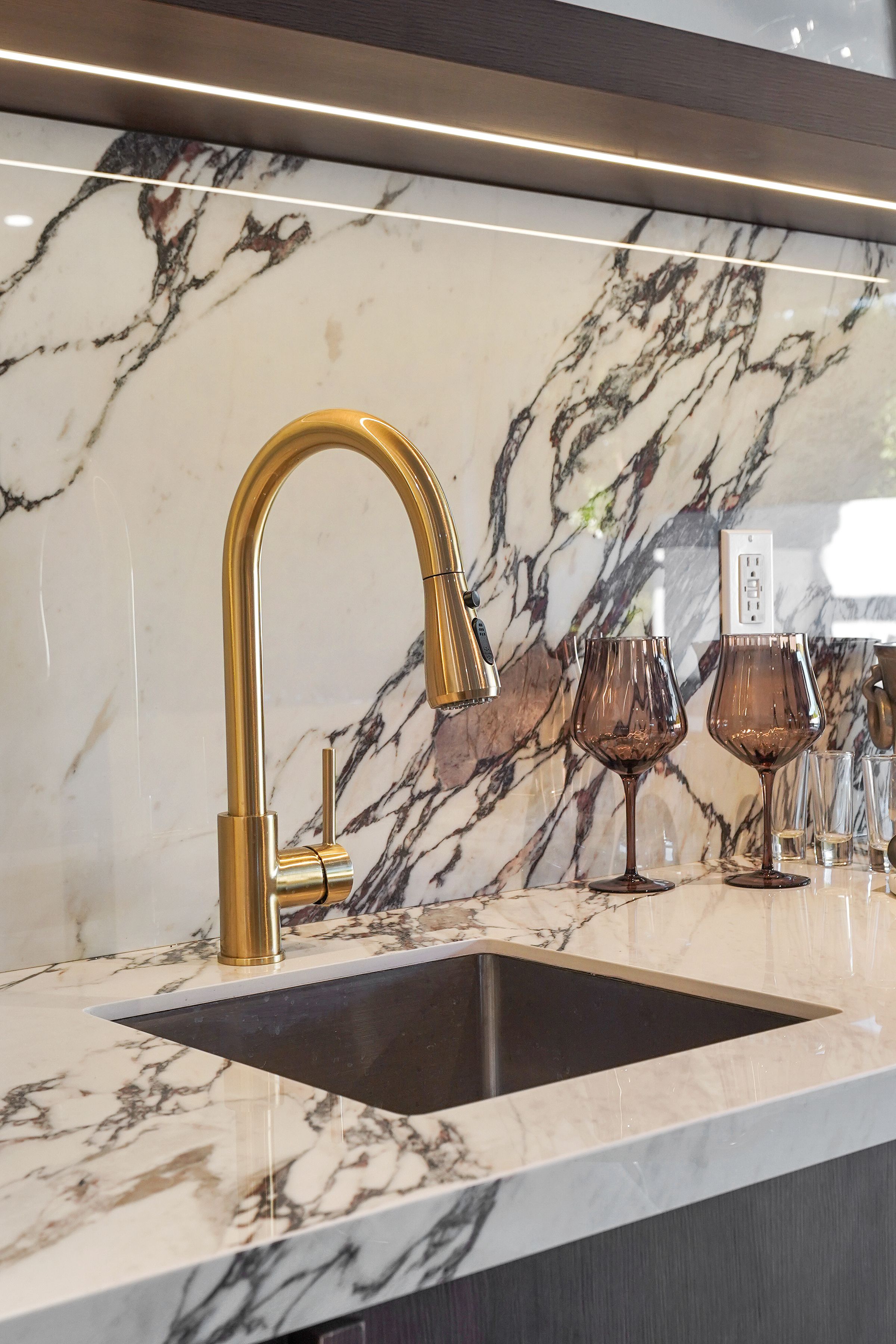  11642 Hartsook Street - 物件實景