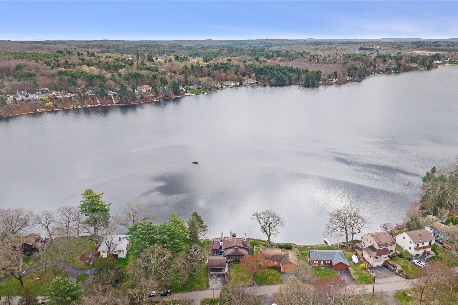  45 Lakeshore Drive Extension, West Brookfield, MA 01585 - 物件實景