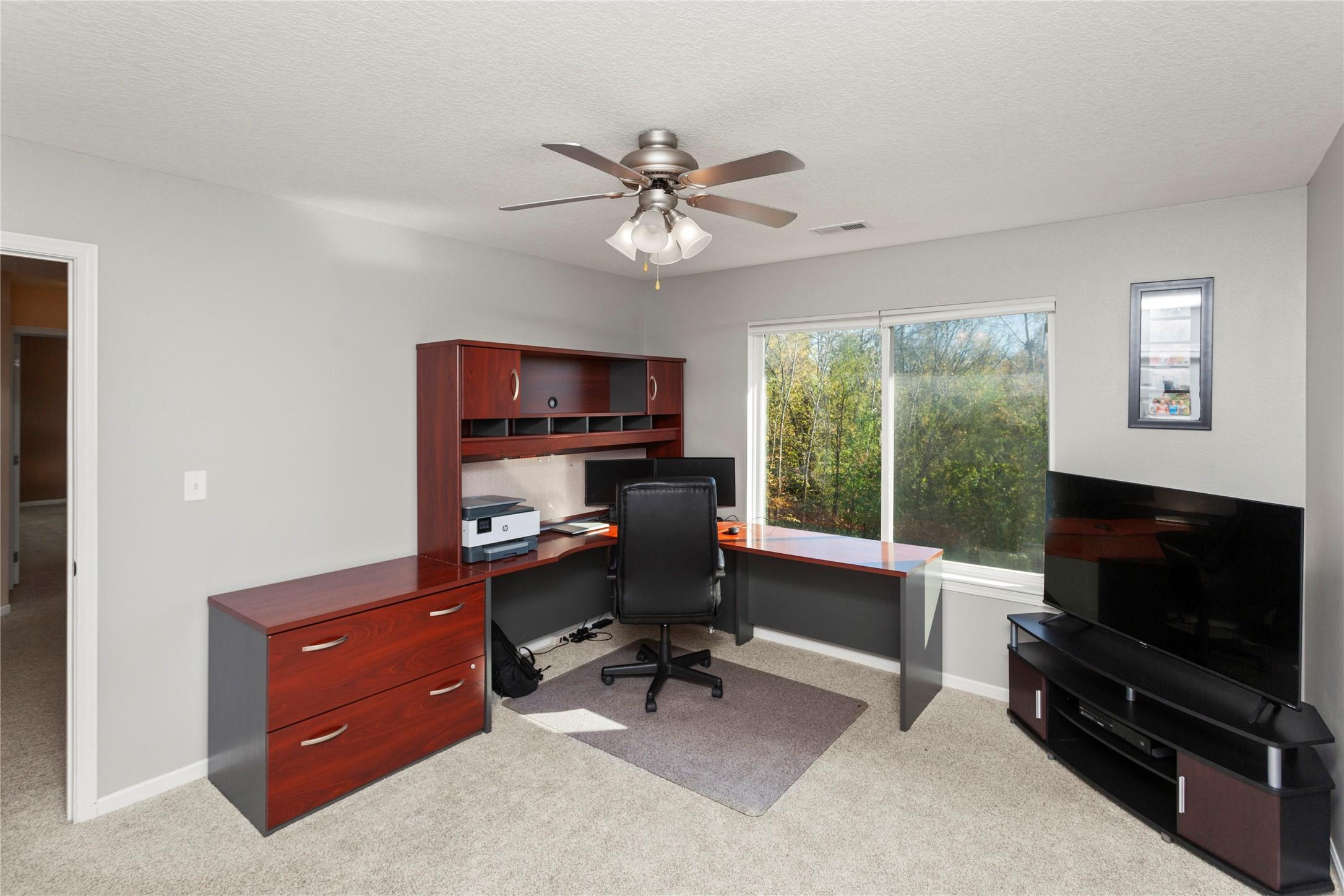 Ankeny, Iowa, 50021, United States, 5 Bedrooms Bedrooms, ,4 BathroomsBathrooms,Residential,For Sale,1976542