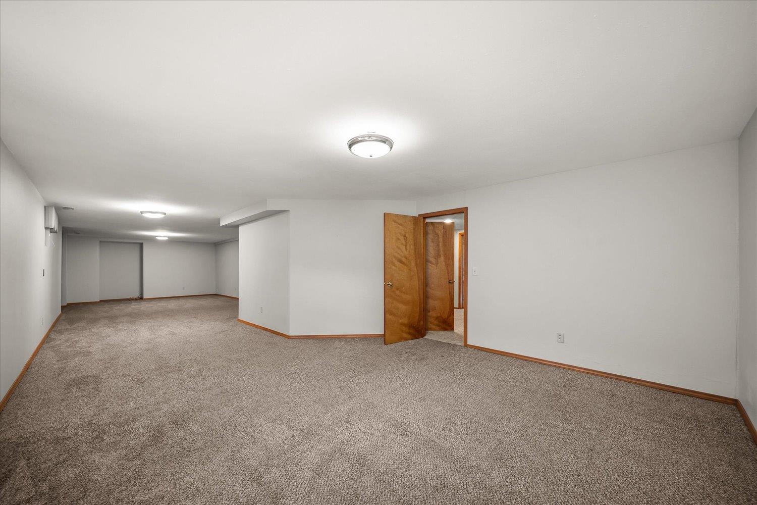 Spokane, Washington, 99203, United States, 3 Bedrooms Bedrooms, ,3 BathroomsBathrooms,Residential,For Sale,1978523