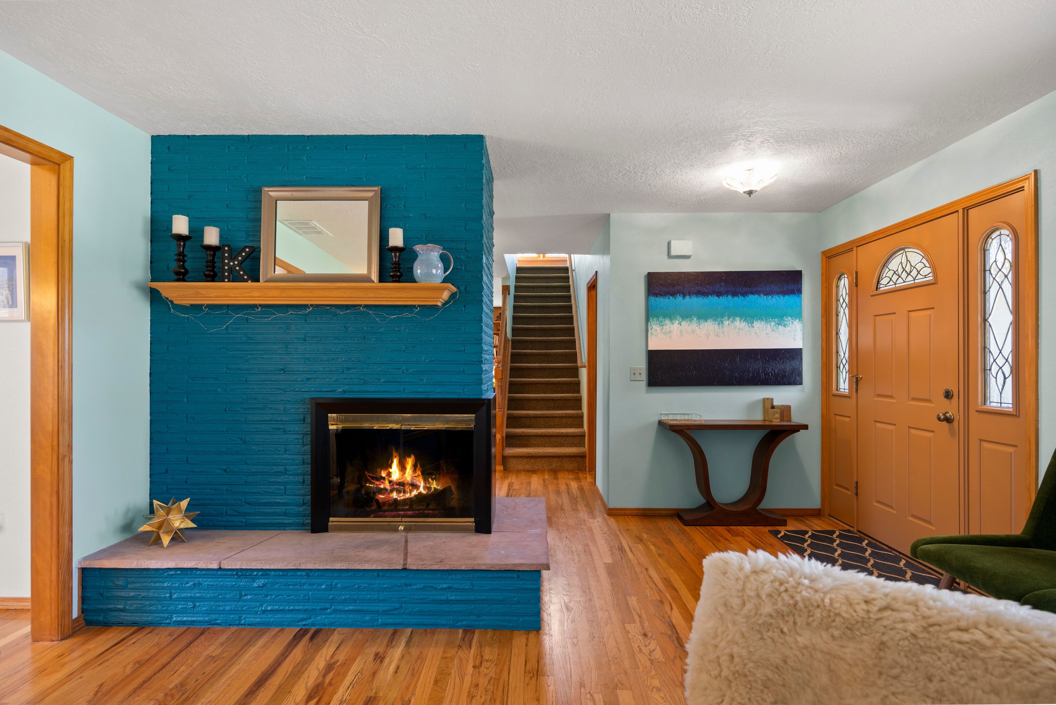  Timeless Mid-Century Design with Sunroom Living and Garden Oasis - 物件實景