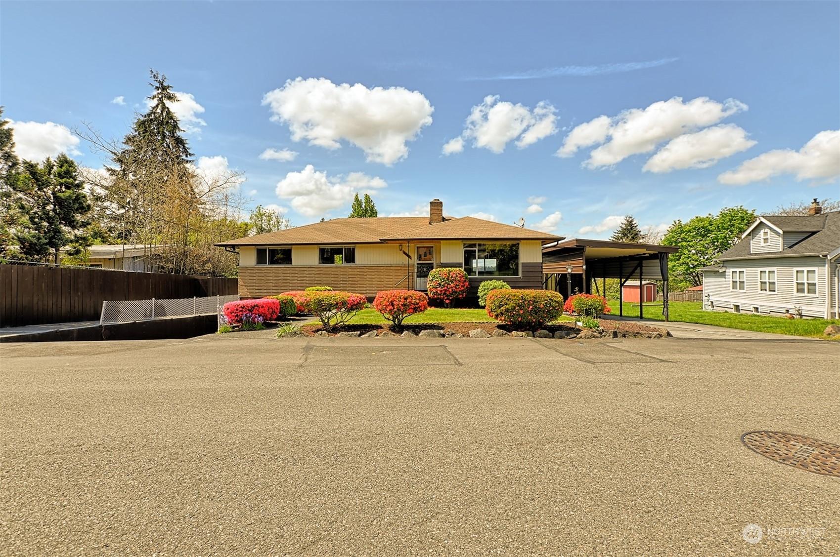 1621 DAVIS AVENUE S, RENTON, Washington, 98055, United States, 3 Bedrooms Bedrooms, ,2 BathroomsBathrooms,Residential,For Sale,1621 DAVIS AVENUE S,1434492