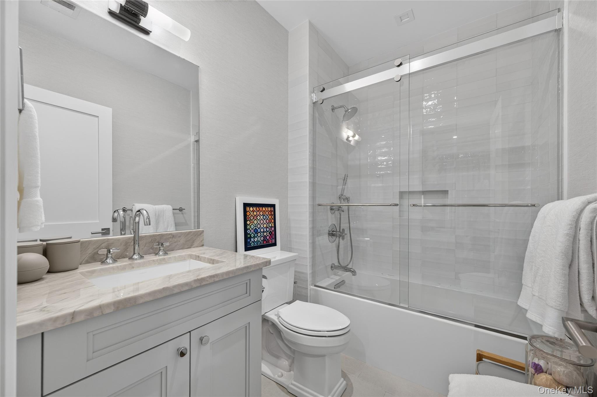  63 Three Ponds Lane W, Woodbury, NY, 11797 - 物件實景