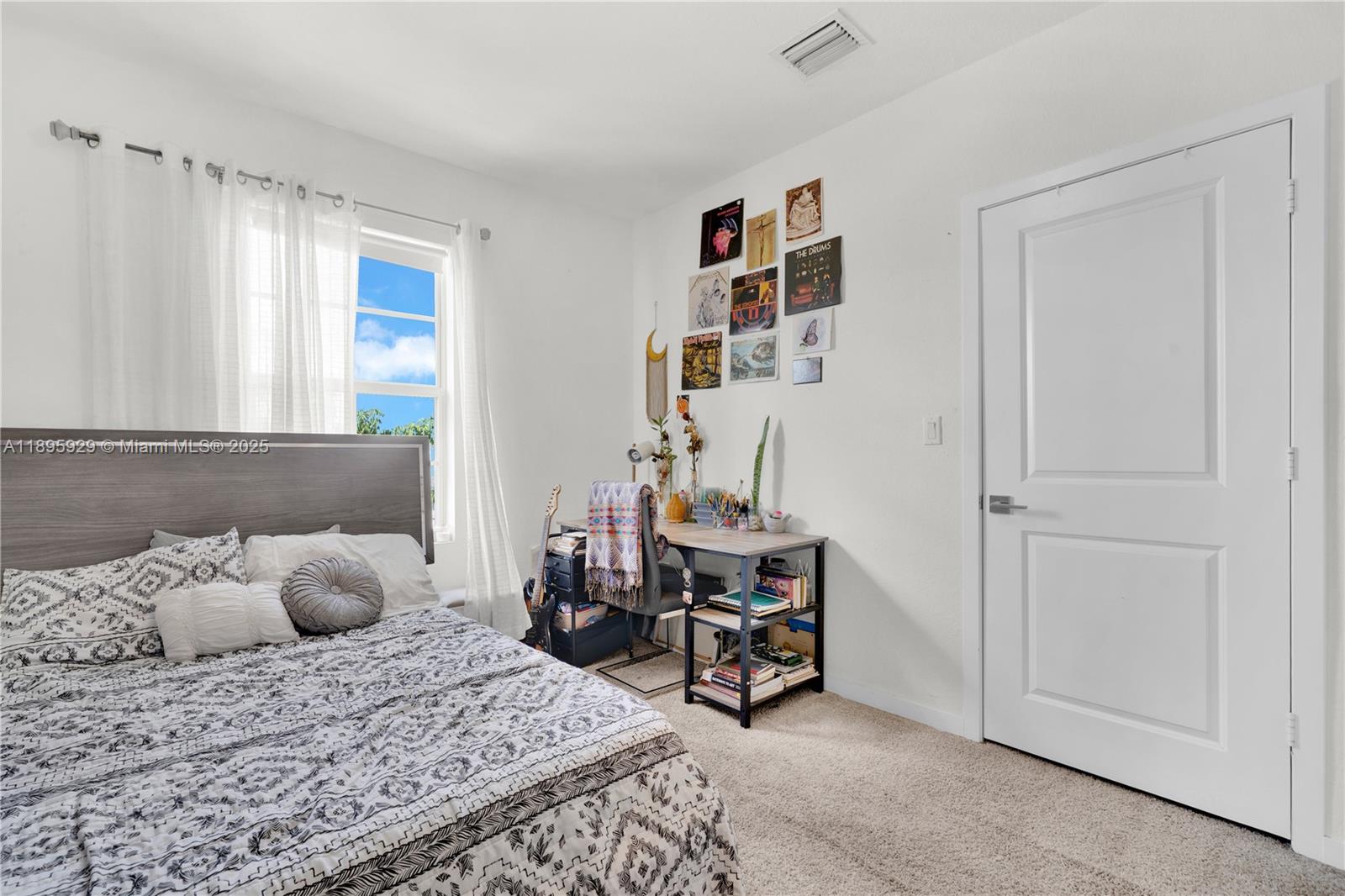 Florida City, Florida, 33034, United States, 4 Bedrooms Bedrooms, ,3 BathroomsBathrooms,Residential,For Sale,1963688