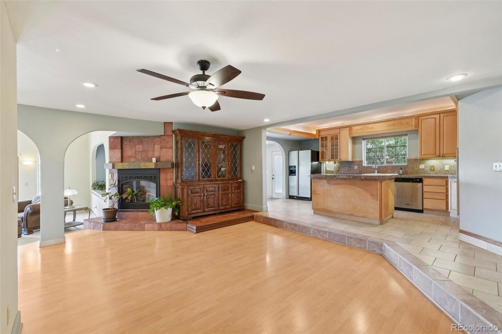 Aurora, Colorado, 80018, United States, 3 Bedrooms Bedrooms, ,4 BathroomsBathrooms,Residential,For Sale,1982686