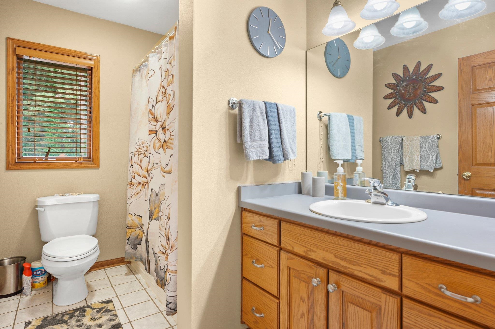 Spring Green, Wisconsin, 53588, United States, 4 Bedrooms Bedrooms, ,3 BathroomsBathrooms,Residential,For Sale,1930492