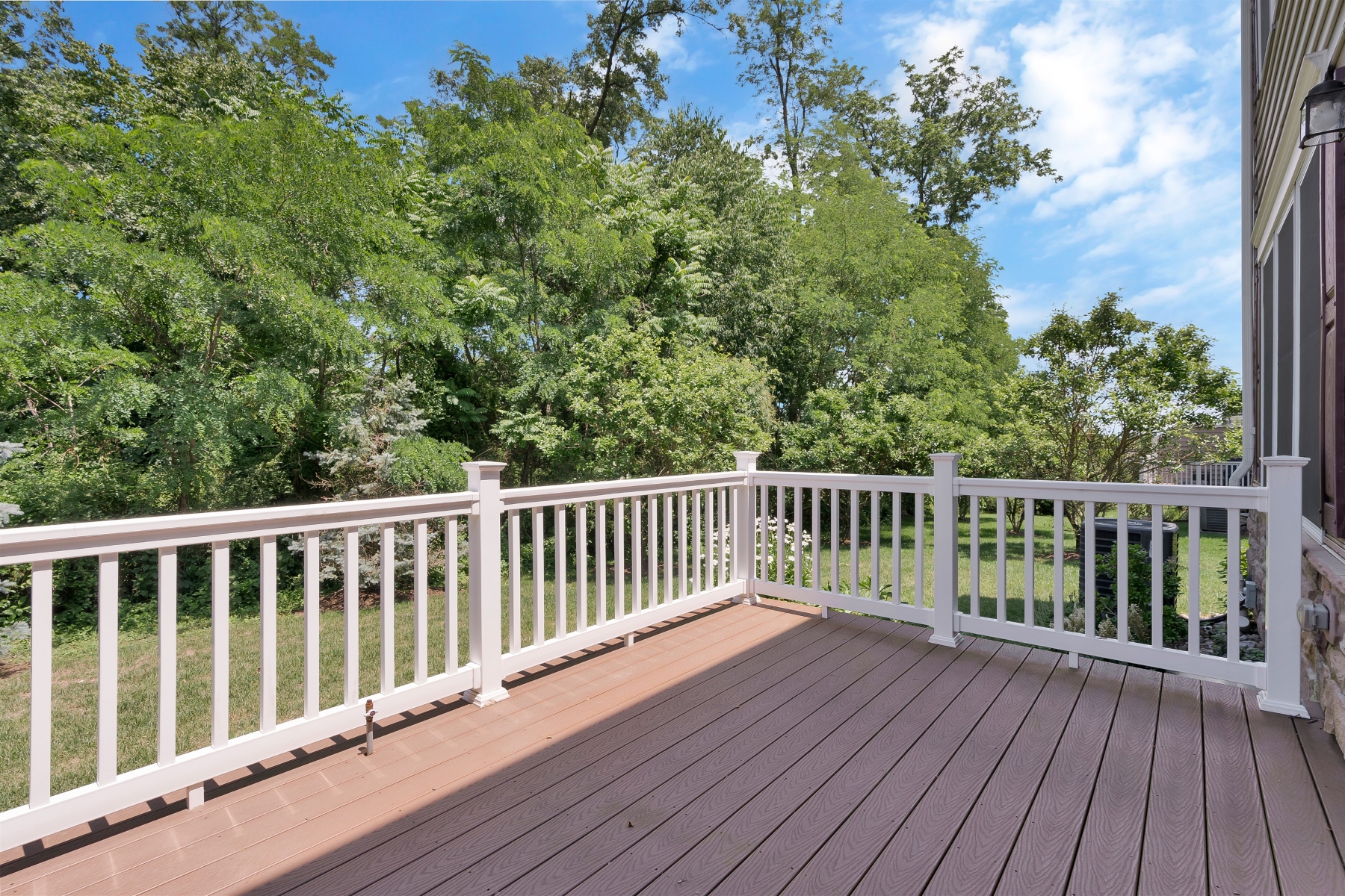  ?Residences at Columbia Park ? Impeccably Crafted End-Unit Townhome - 物件實景
