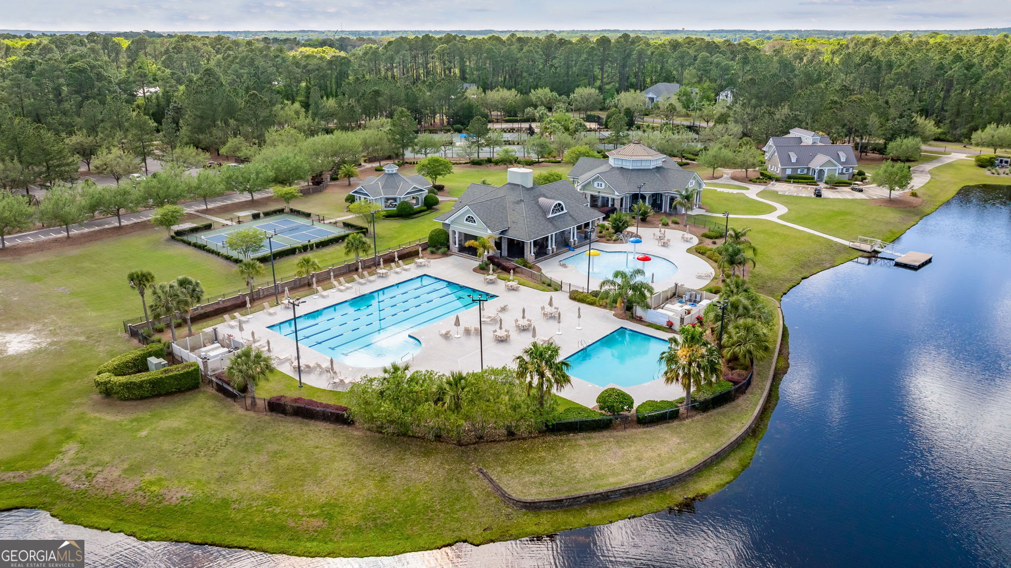 St. Marys, Georgia, 31558, United States, 3 Bedrooms Bedrooms, ,4 BathroomsBathrooms,Residential,For Sale,1991713