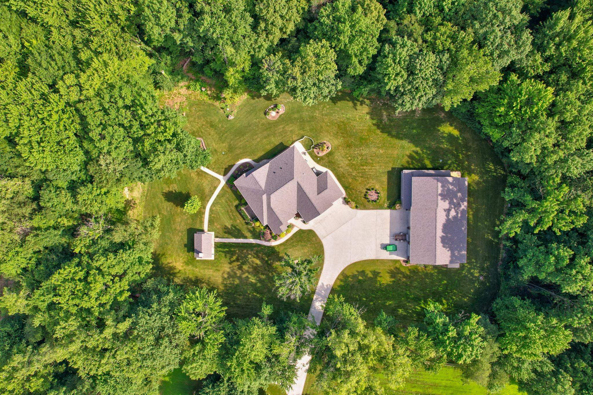 Birch Run, Michigan, 48415, United States, 3 Bedrooms Bedrooms, ,5 BathroomsBathrooms,Residential,For Sale,1977323