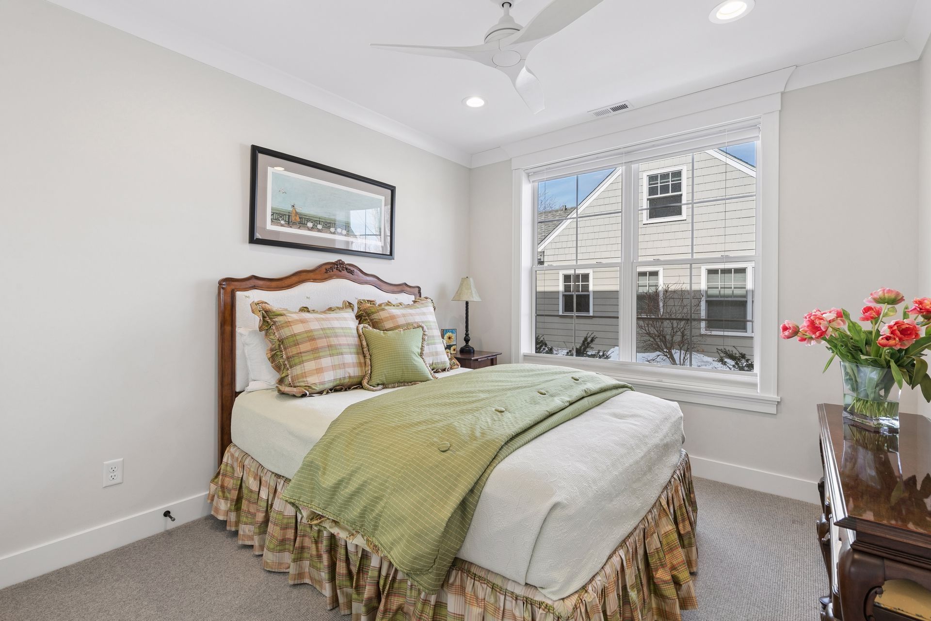  Gorgeous Light-Filled Condo in the Heart of Edina - 物件實景