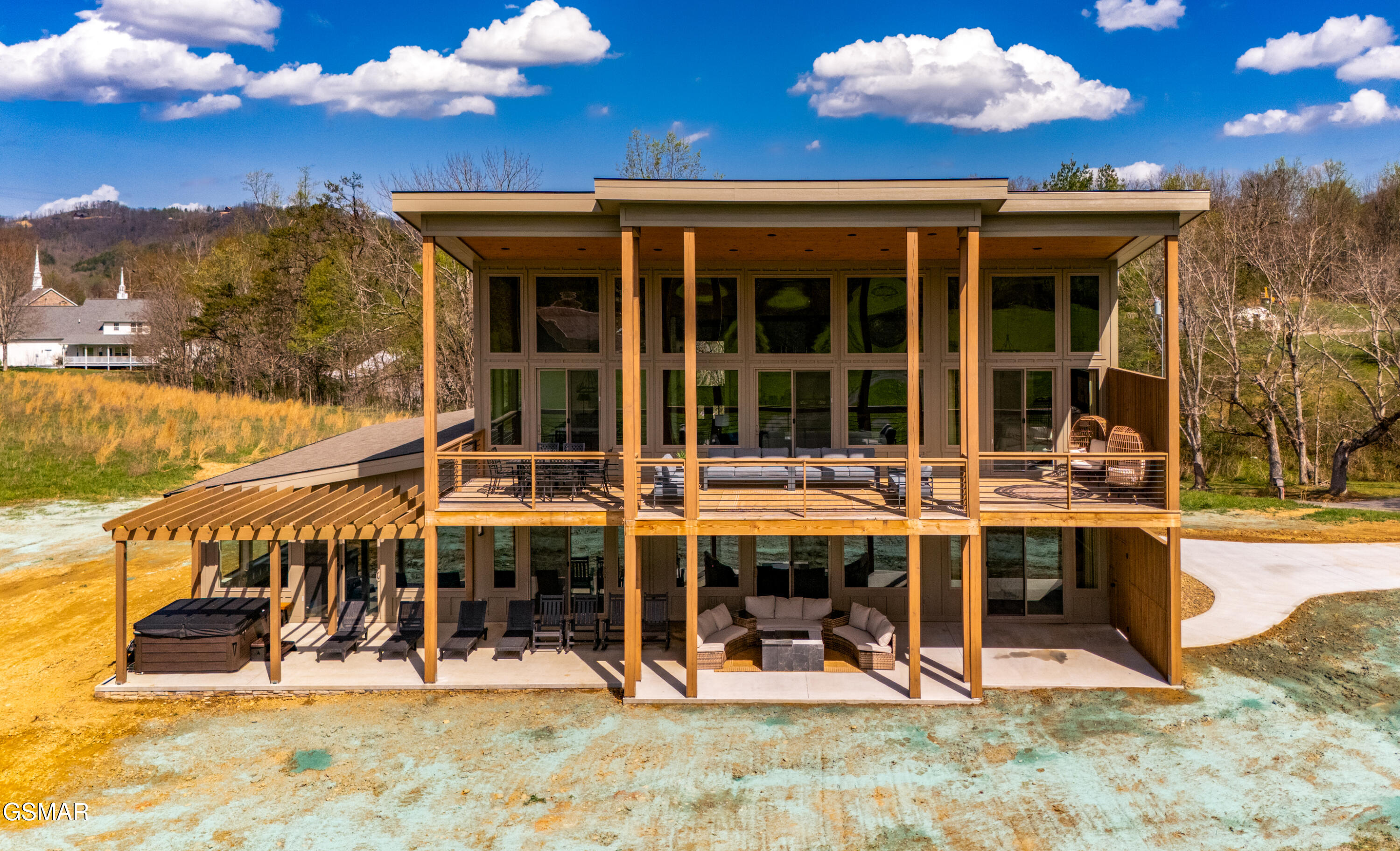 Sevierville, Tennessee, 37862, United States, 5 Bedrooms Bedrooms, ,7 BathroomsBathrooms,Residential,For Sale,2035739