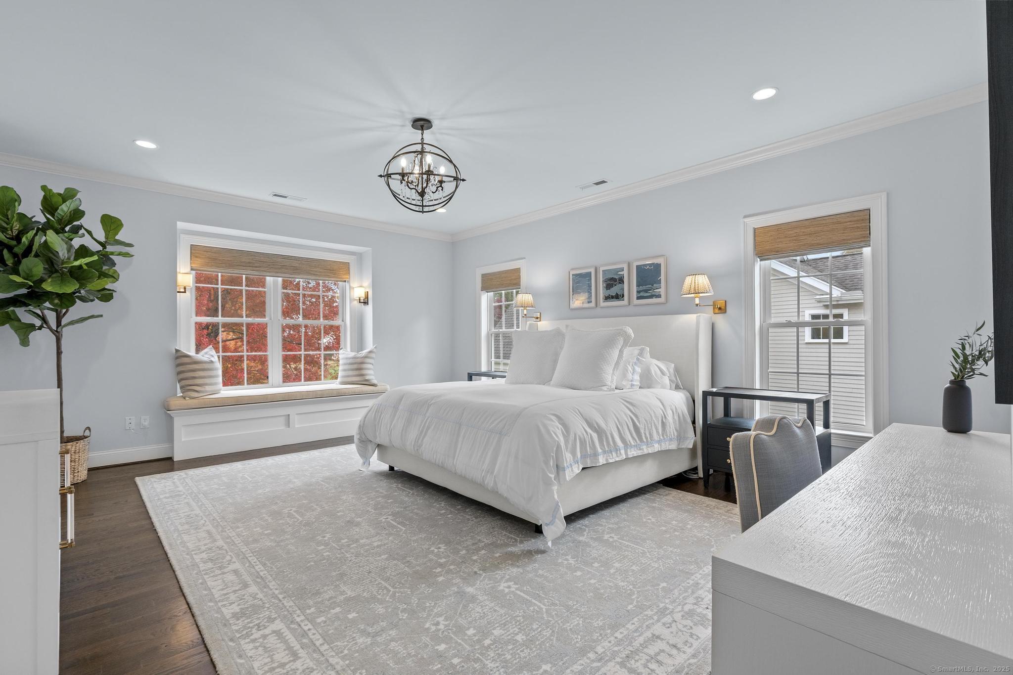 West Hartford, Connecticut, 06117, United States, 4 Bedrooms Bedrooms, ,5 BathroomsBathrooms,Residential,For Sale,1989224