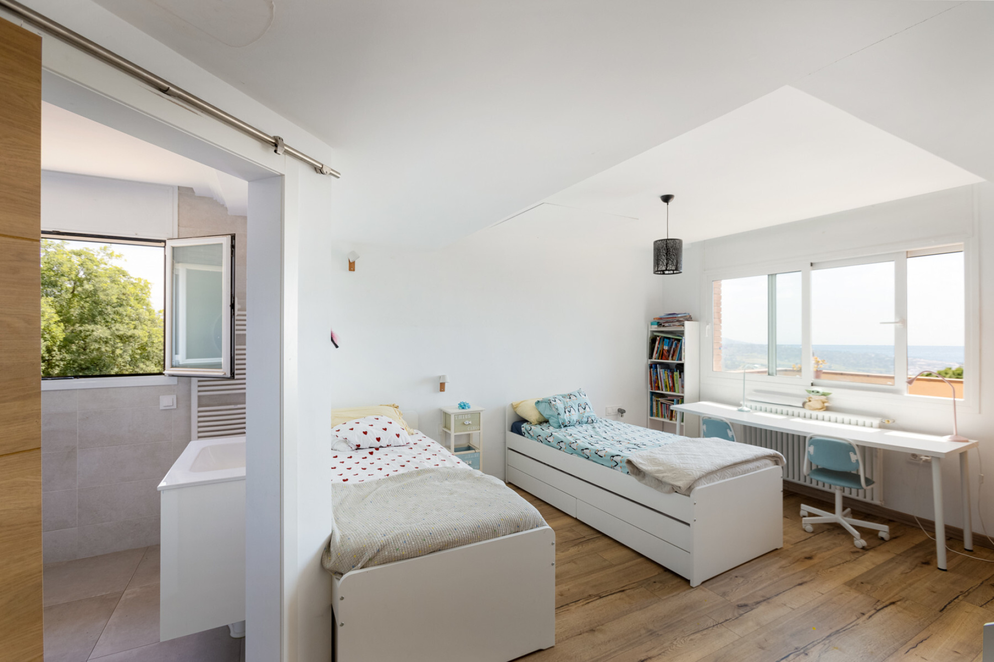  Elegant and stately residence with the best views. - 物件實景
