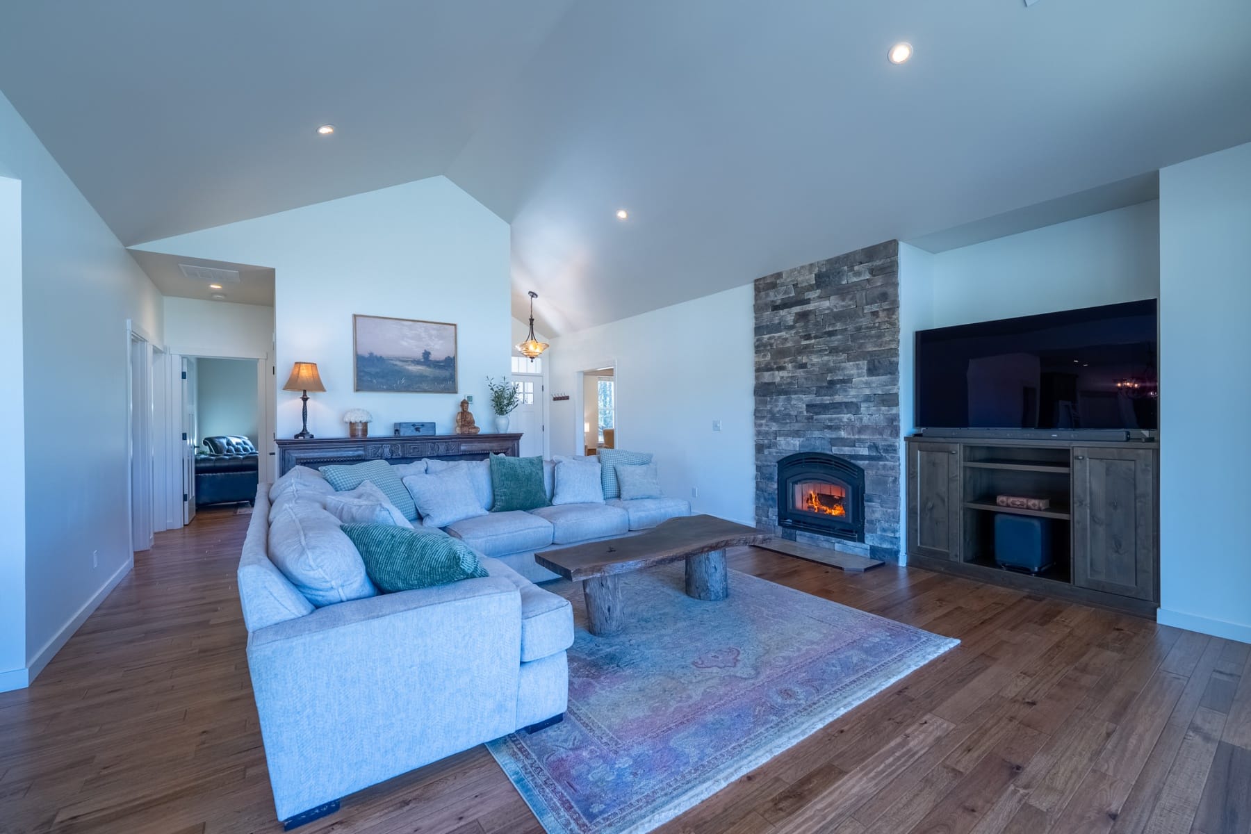  24 BACON CREEK RD Glenwood, WA 98619 - 物件實景