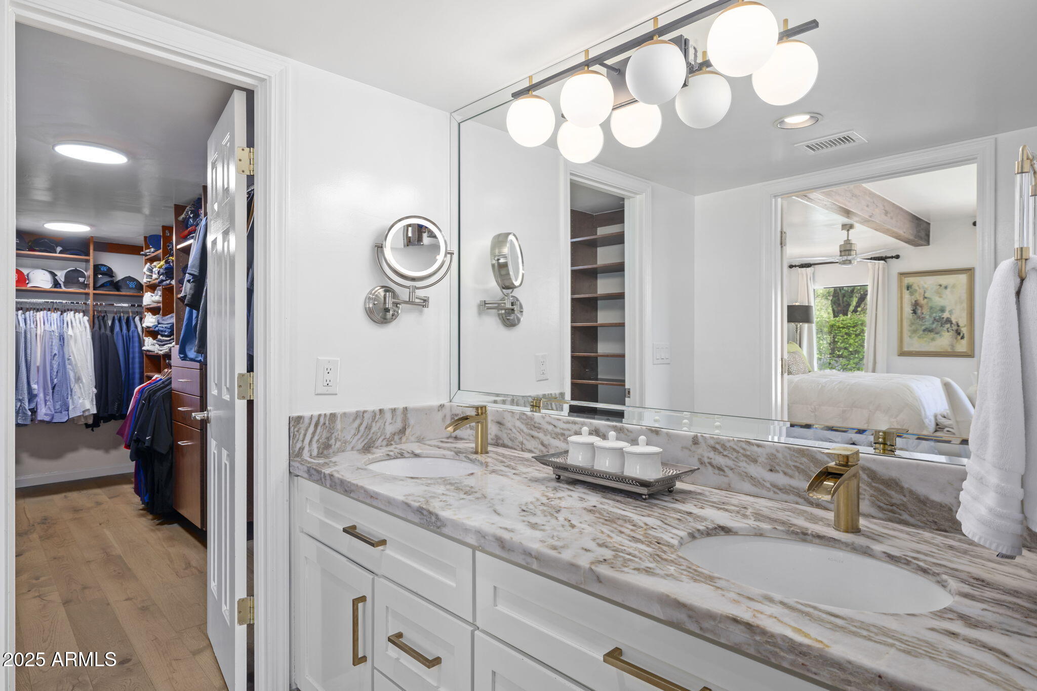 Phoenix, Arizona, 85016, United States, 3 Bedrooms Bedrooms, ,3 BathroomsBathrooms,Residential,For Sale,1987948