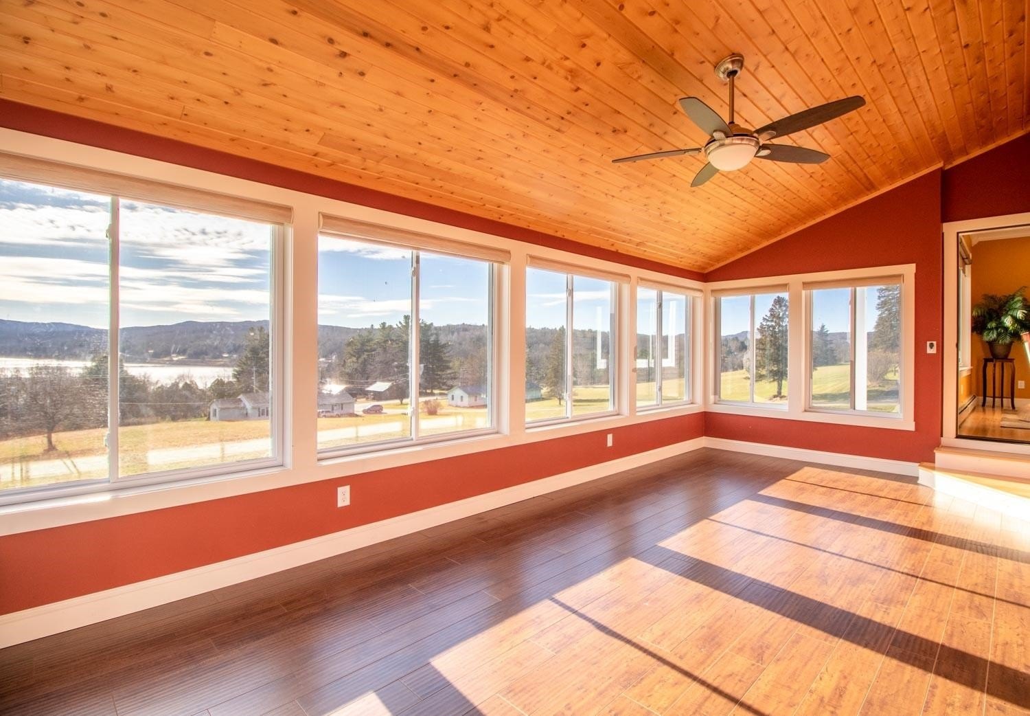 Barton, Vermont, 05822, United States, 6 Bedrooms Bedrooms, ,3 BathroomsBathrooms,Residential,For Sale,1943519