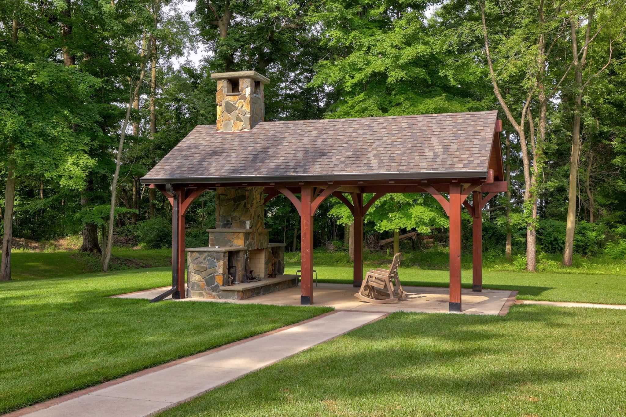 Birch Run, Michigan, 48415, United States, 3 Bedrooms Bedrooms, ,5 BathroomsBathrooms,Residential,For Sale,1977323