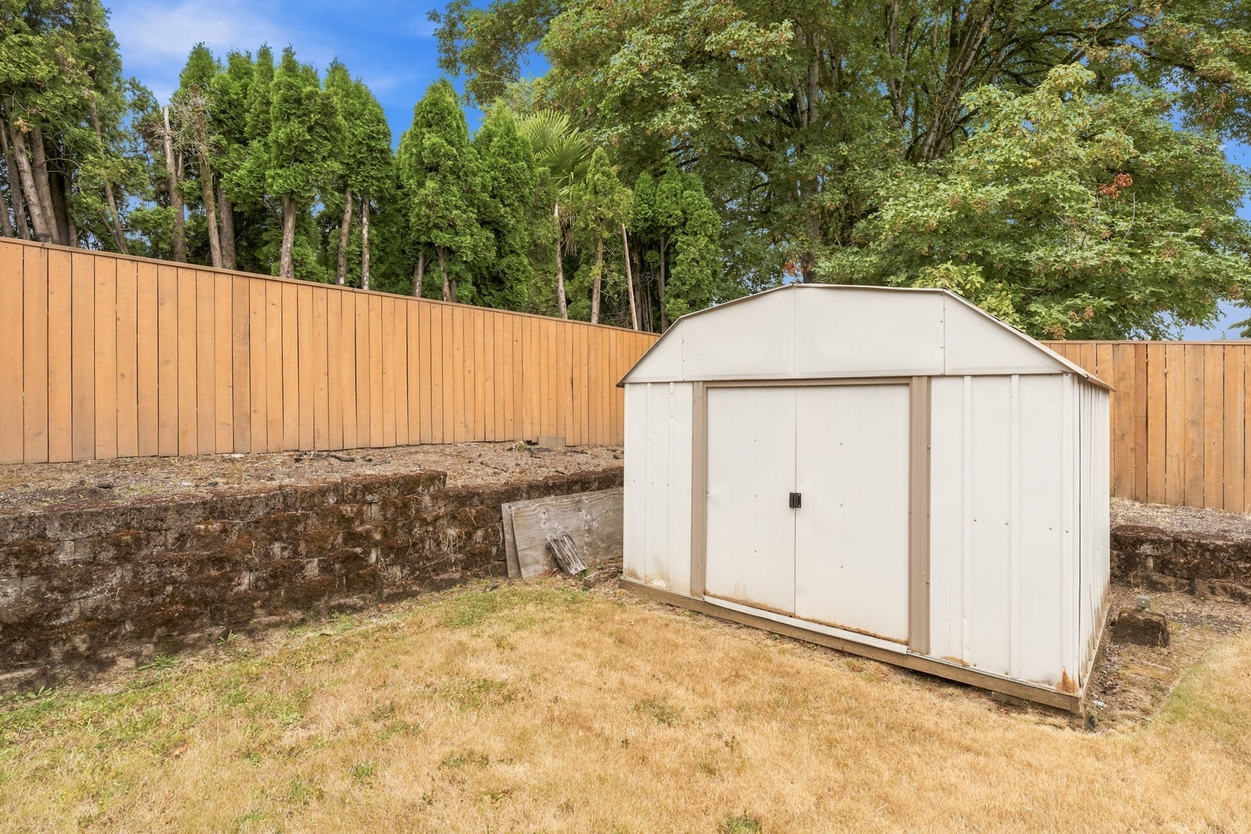  3343 SE DESWELL ST Milwaukie, OR 97267 - 物件實景