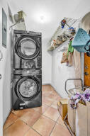 Hollywood, Florida, 33021, United States, 3 Bedrooms Bedrooms, ,2 BathroomsBathrooms,Residential,For Sale,1909708
