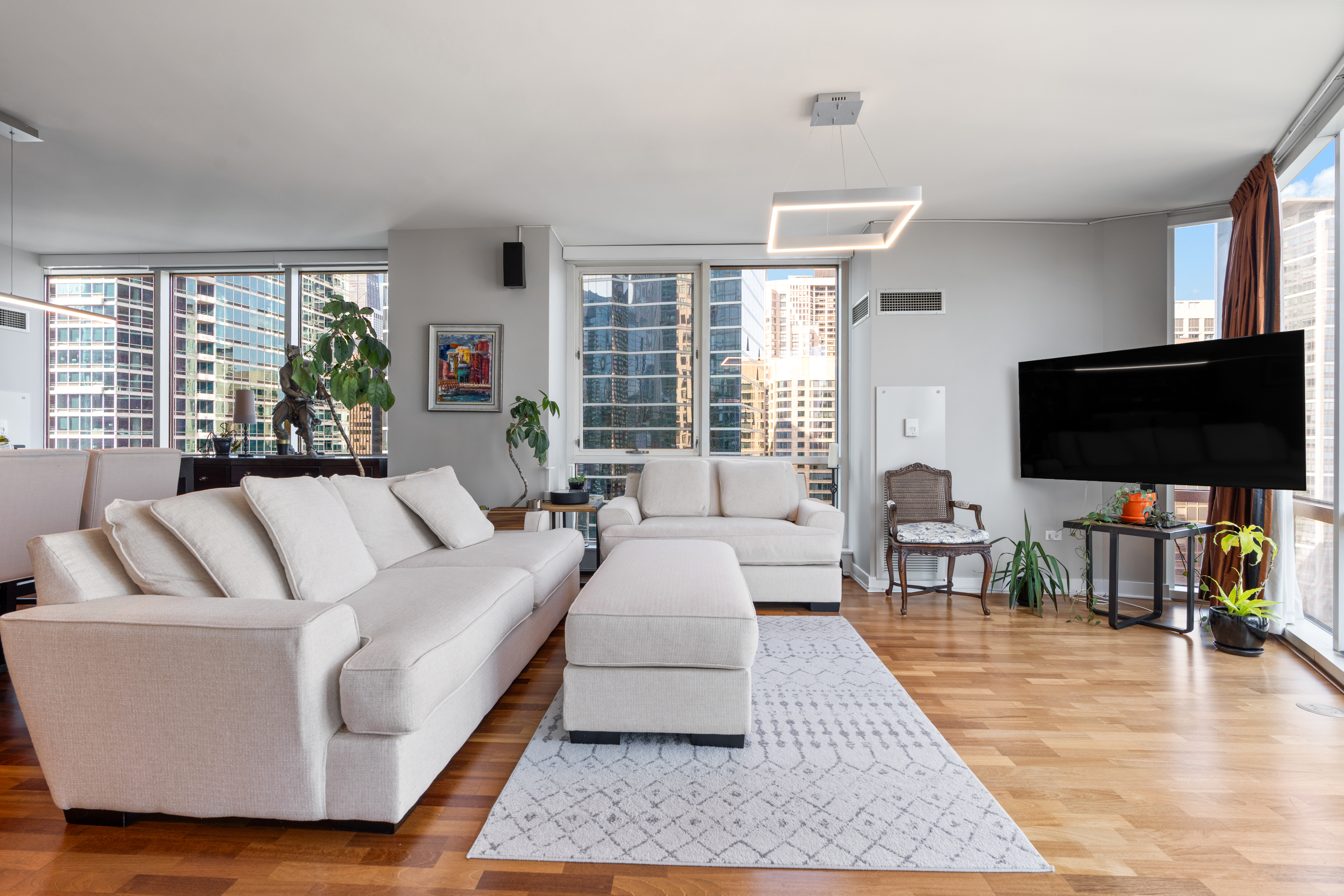  Absolutely Spectacular Lake, City and Harbor Views - 物件實景