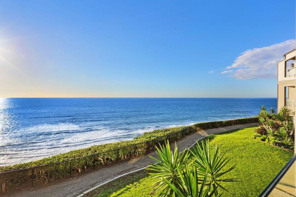 Encinitas, California, 92024, United States, 2 Bedrooms Bedrooms, ,3 BathroomsBathrooms,Residential,For Sale,1997008
