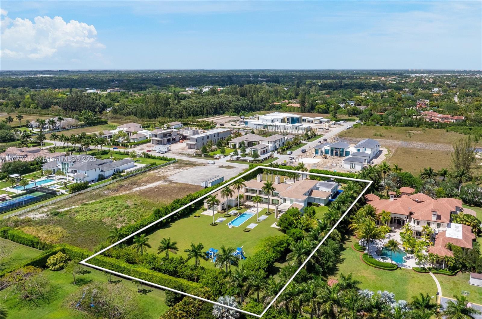 Southwest Ranches, Florida, 33331, United States, 6 Bedrooms Bedrooms, ,8 BathroomsBathrooms,Residential,For Sale,1762043