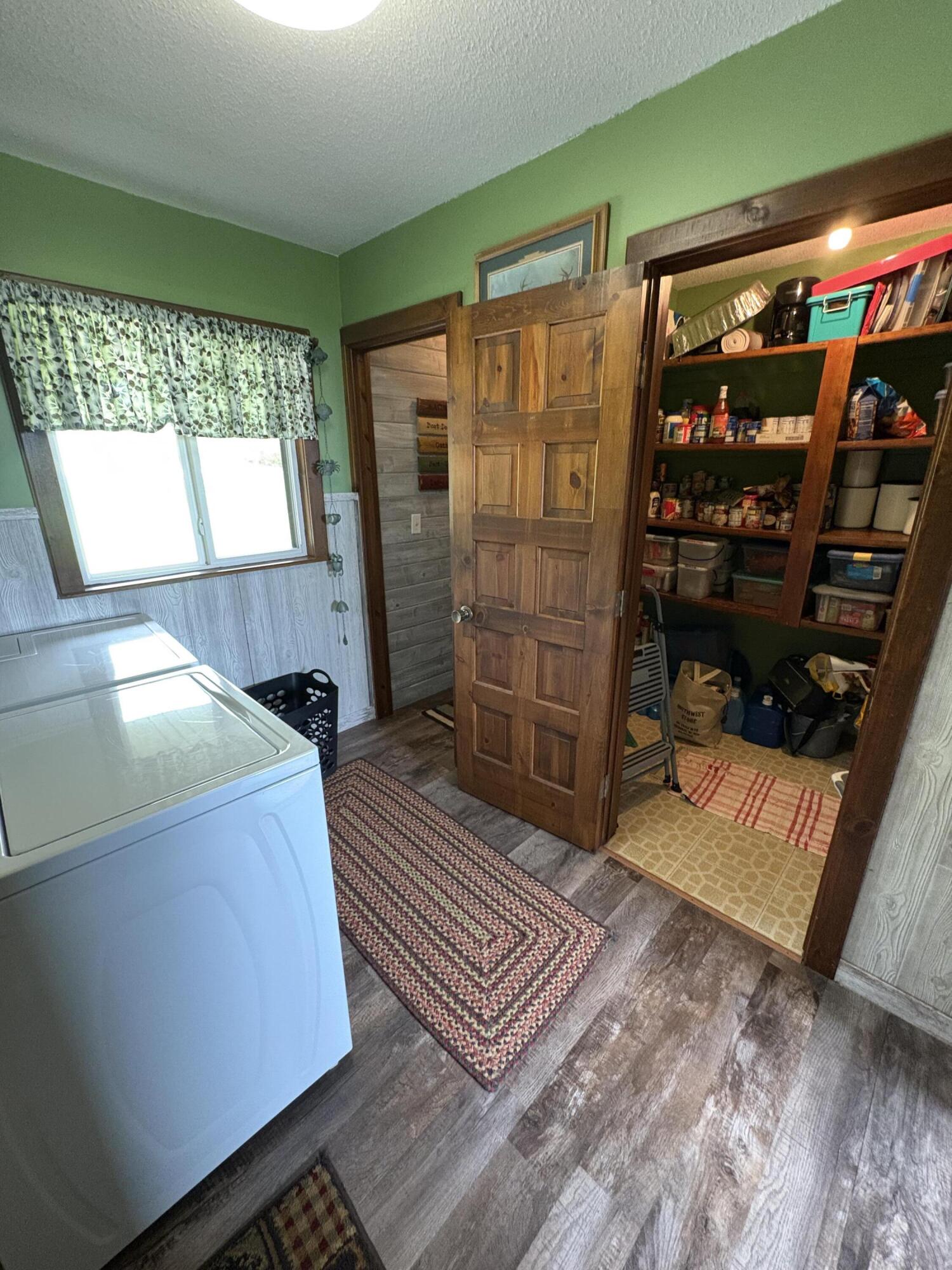 Naubinway, Michigan, 49762, United States, 3 Bedrooms Bedrooms, ,2 BathroomsBathrooms,Residential,For Sale,1840338