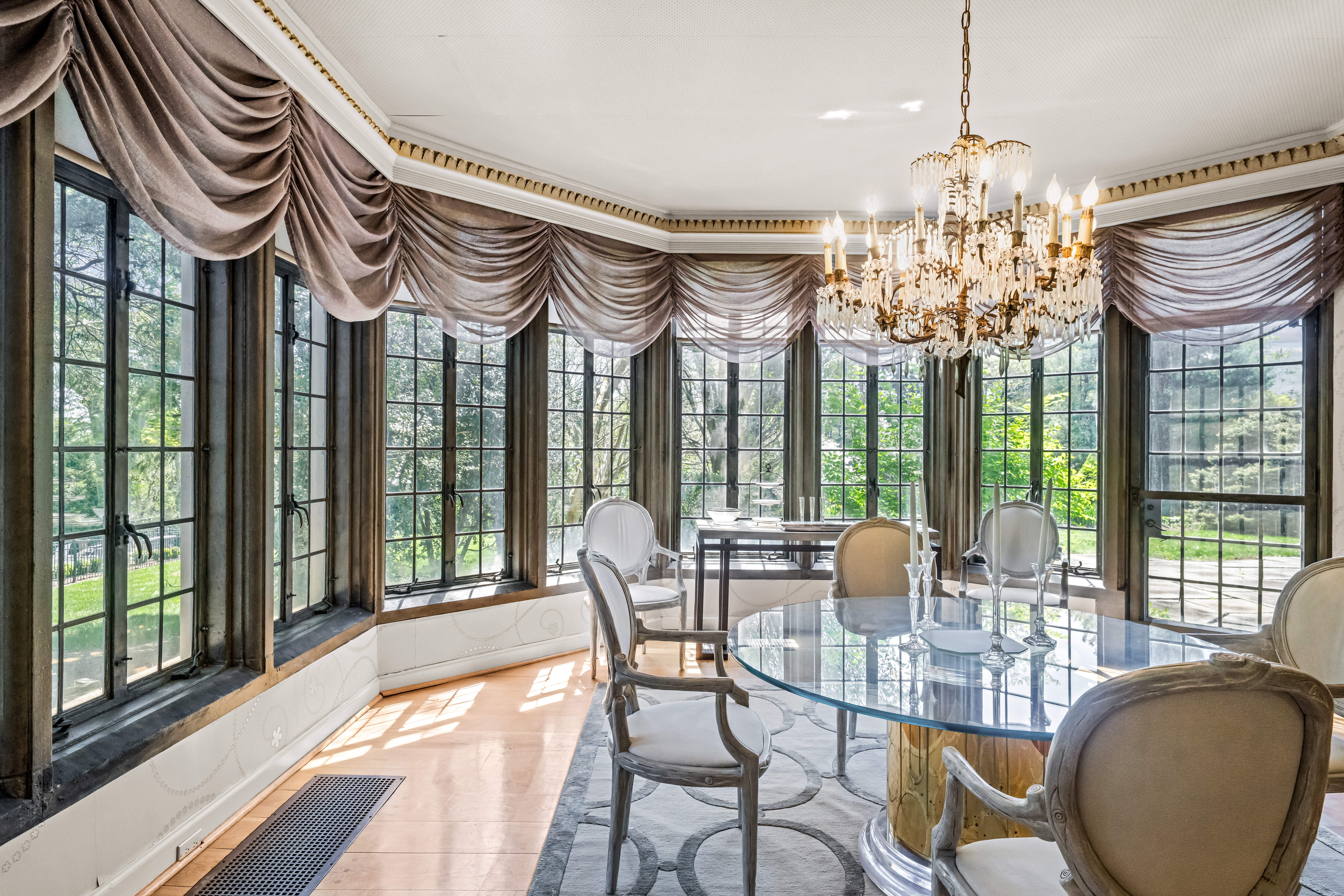  220 Ravenscliff Road, Saint Davids, PA 19087 - 物件實景