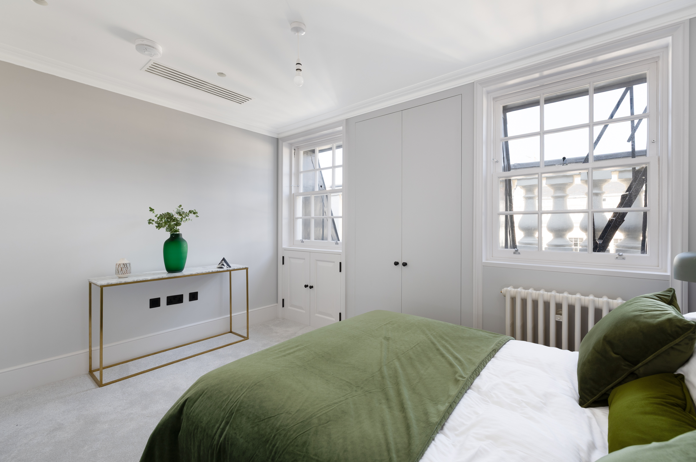  A Three-Bedroom Triplex with a Large Roof Terrace in Belgravia - 物件實景