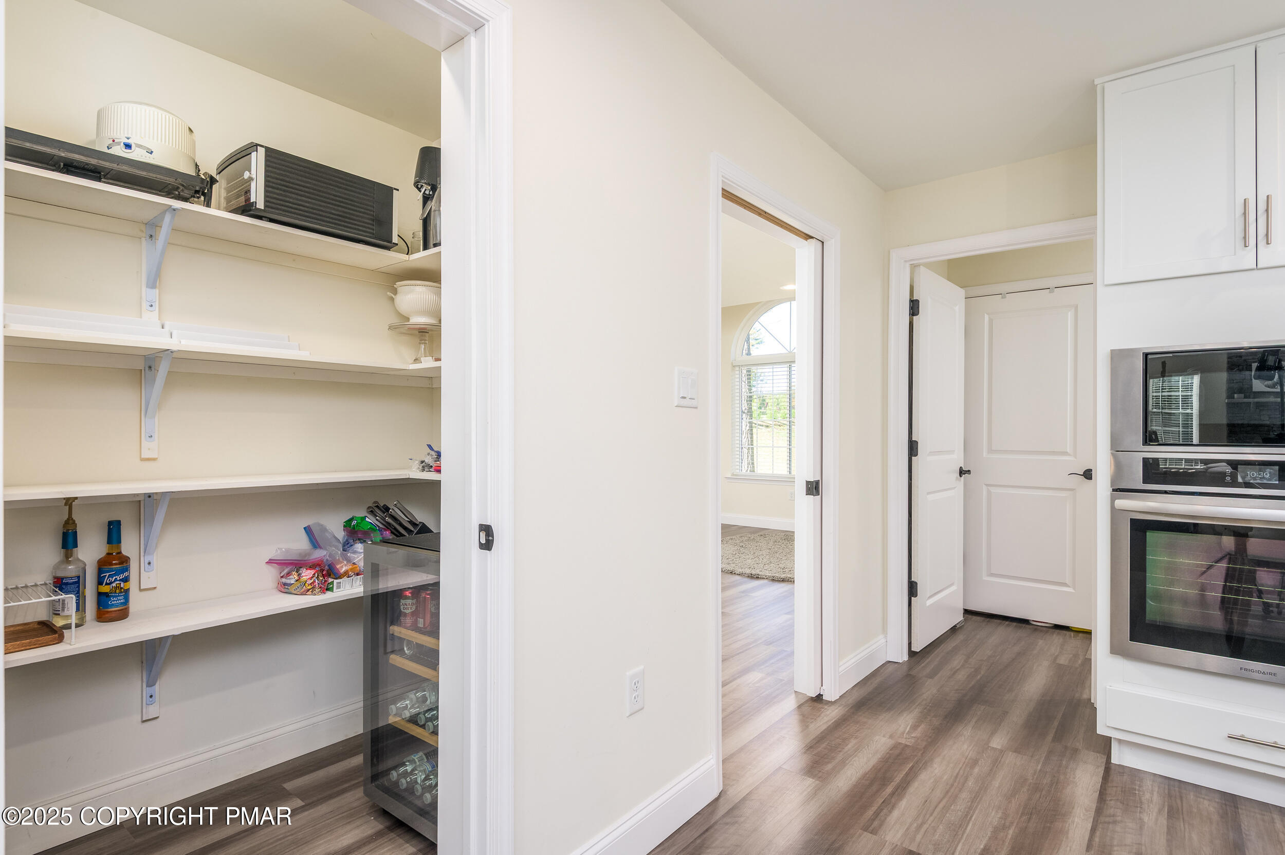 Kunkletown, Pennsylvania, 18058, United States, 4 Bedrooms Bedrooms, ,3 BathroomsBathrooms,Residential,For Sale,1967954