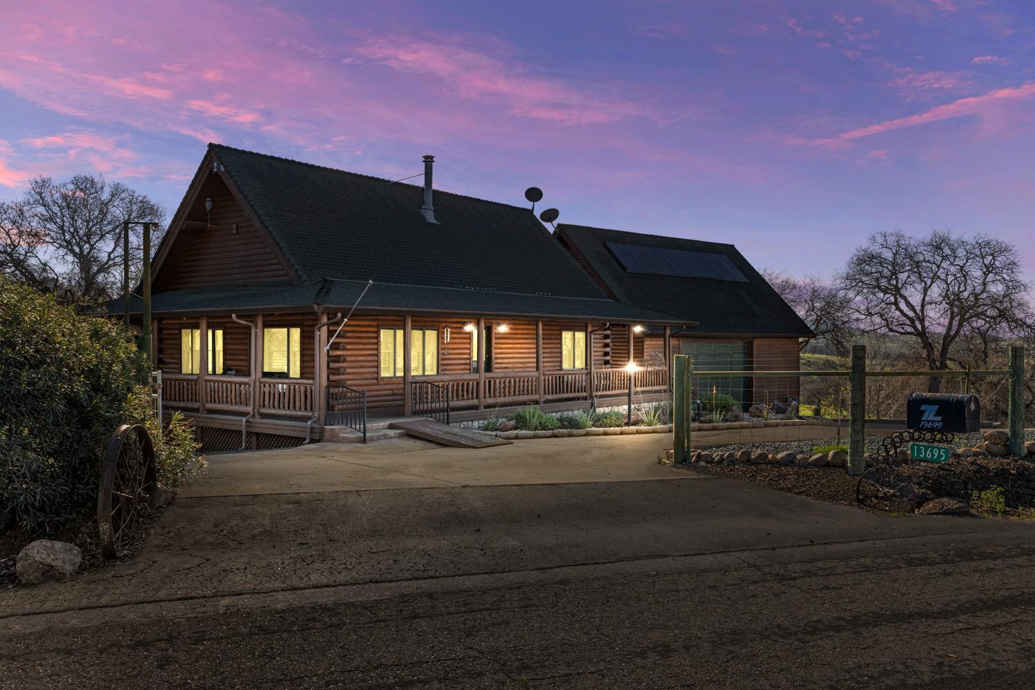 La Grange, California, 95329, United States, 2 Bedrooms Bedrooms, ,3 BathroomsBathrooms,Residential,For Sale,2009074