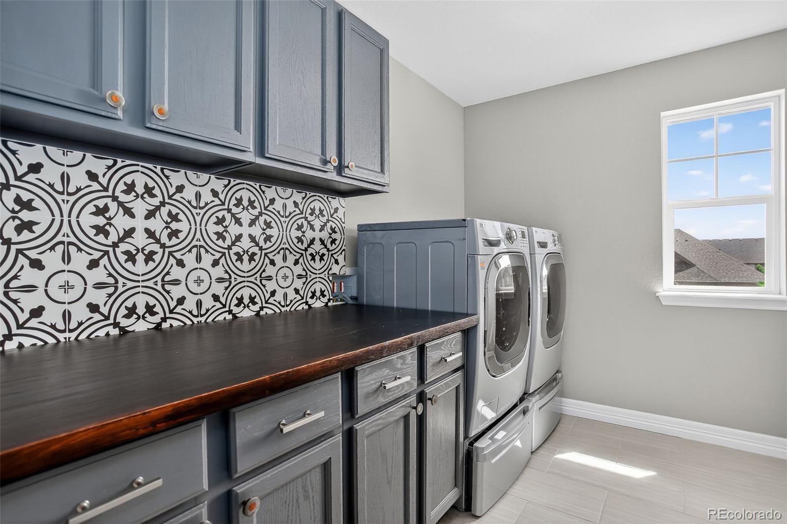 Thornton, Colorado, 80602, United States, 5 Bedrooms Bedrooms, ,3 BathroomsBathrooms,Residential,For Sale,1988172