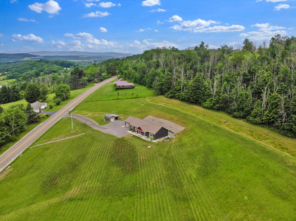 Wellsboro, Pennsylvania, 16901, United States, 3 Bedrooms Bedrooms, ,2 BathroomsBathrooms,Residential,For Sale,1921968