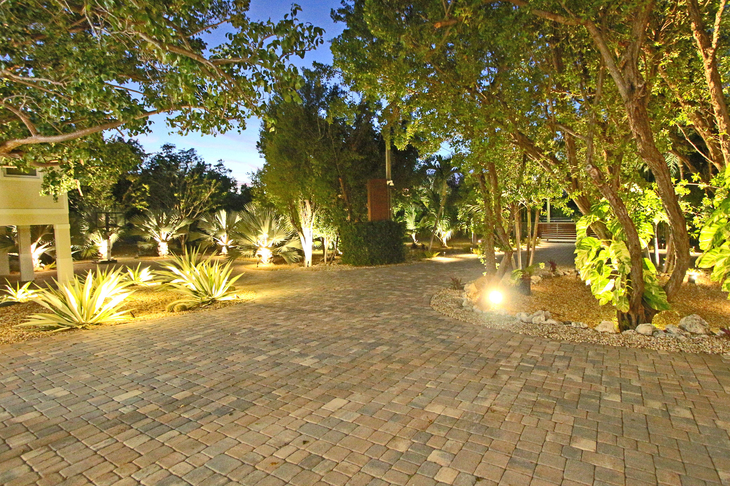 30 Ocean Front Drive, KEY LARGO, Florida, 33037, United States, 4 Bedrooms Bedrooms, ,4 BathroomsBathrooms,Residential,For Sale,30 Ocean Front Drive,1675367