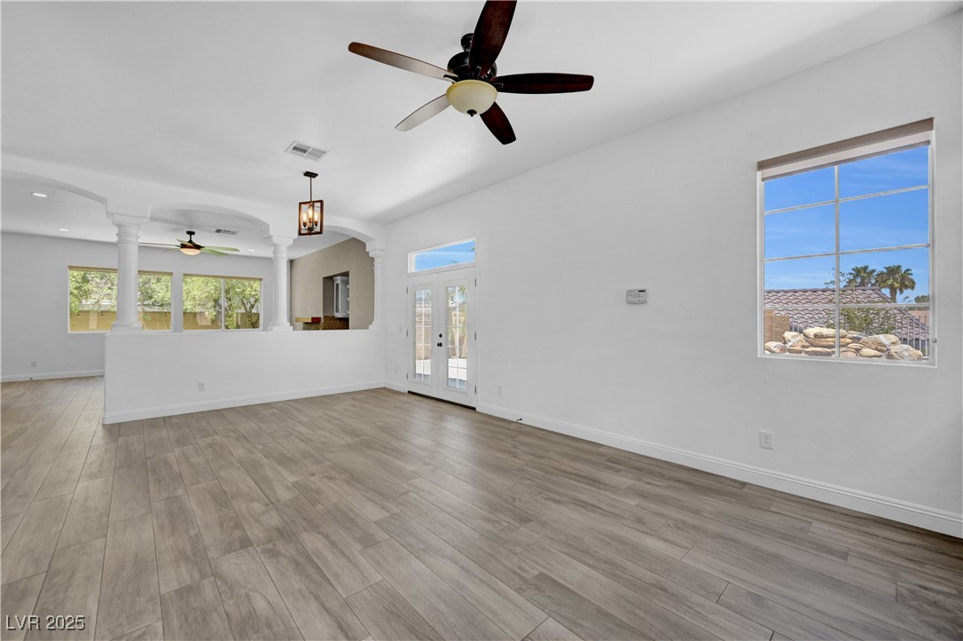 Henderson, Nevada, 89052, United States, 5 Bedrooms Bedrooms, ,2 BathroomsBathrooms,Residential,For Sale,1897207