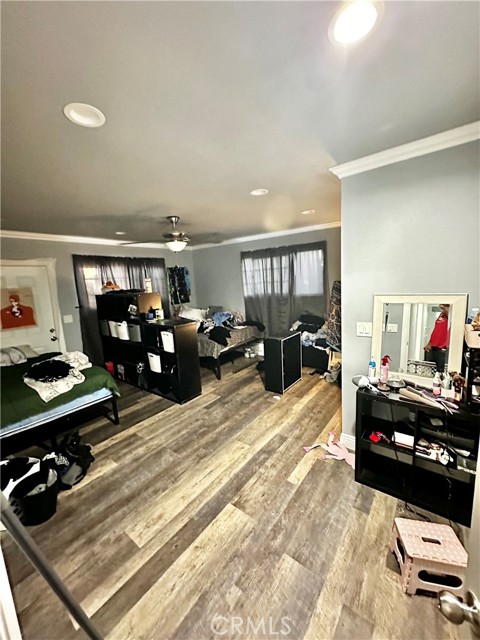 Compton, California, 90220, United States, 3 Bedrooms Bedrooms, ,2 BathroomsBathrooms,Residential,For Sale,1974980