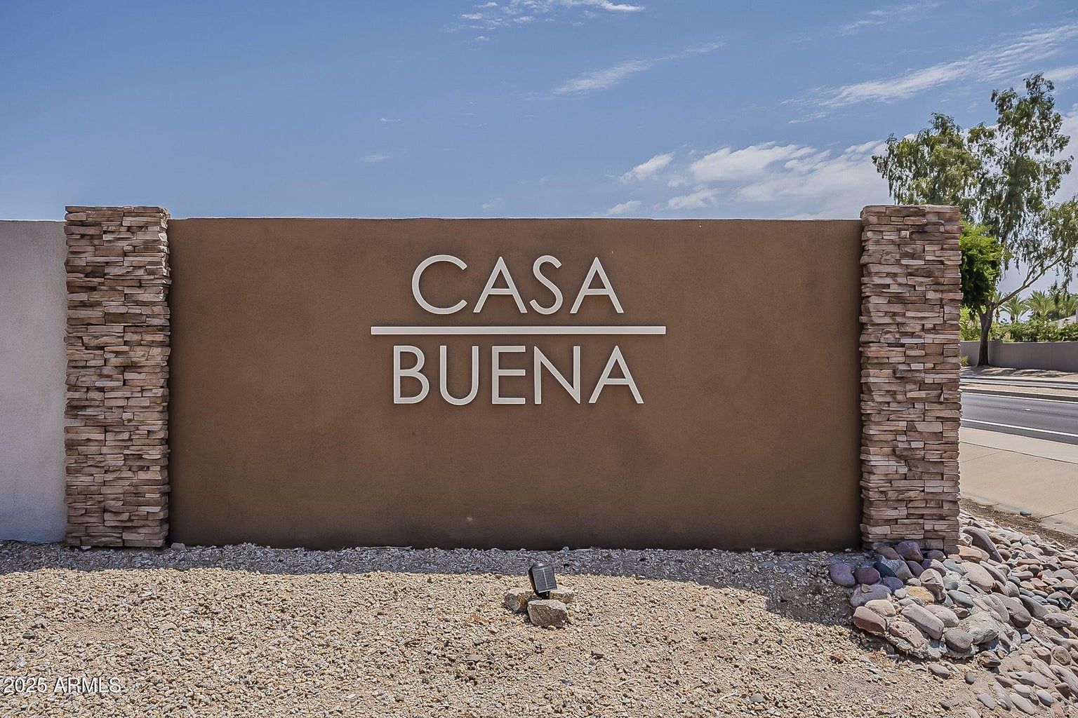 Scottsdale, Arizona, 85258, United States, 4 Bedrooms Bedrooms, ,2 BathroomsBathrooms,Residential,For Sale,1916336