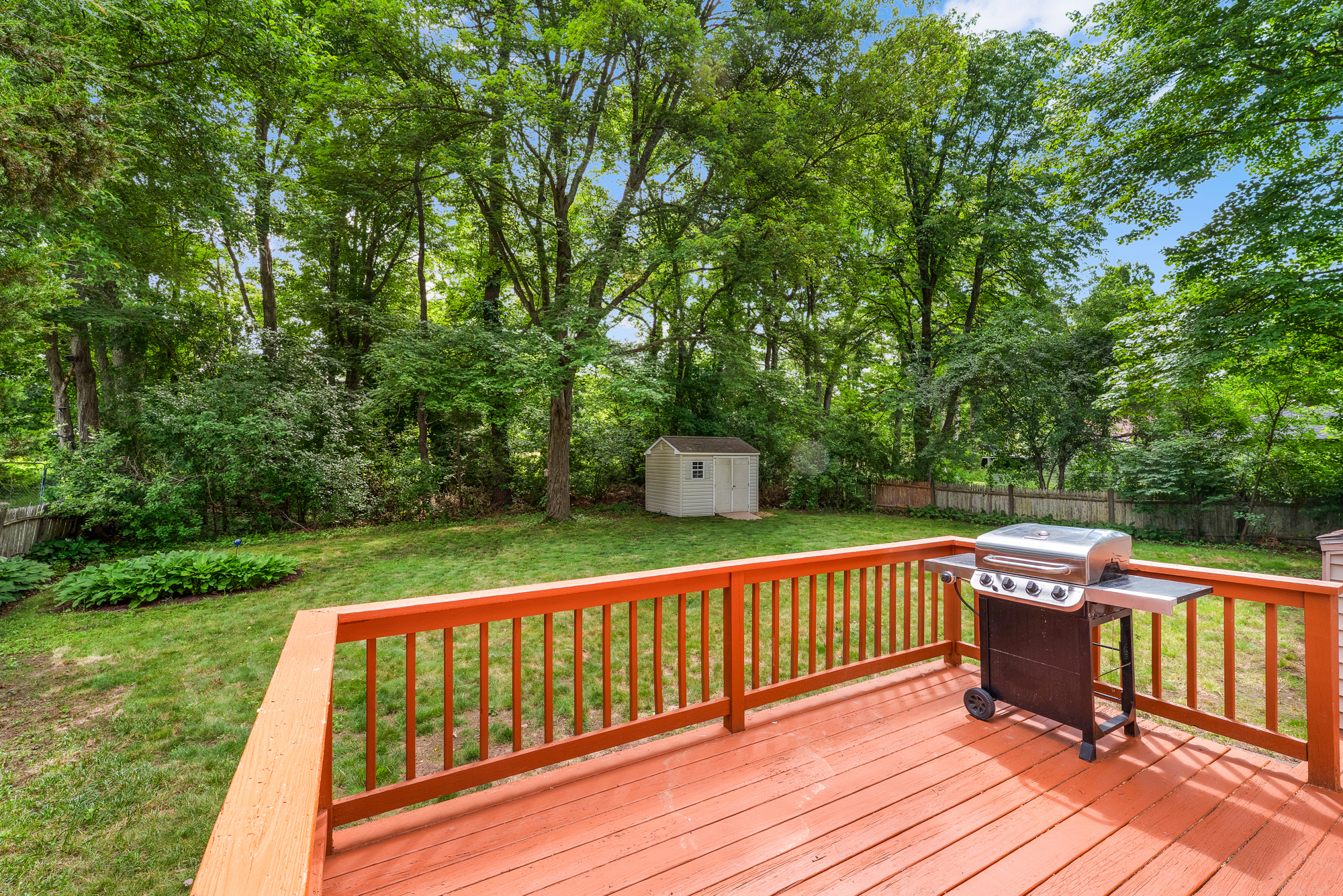  21 Elizabeth Street, Stoughton, MA, 02072 - 物件實景