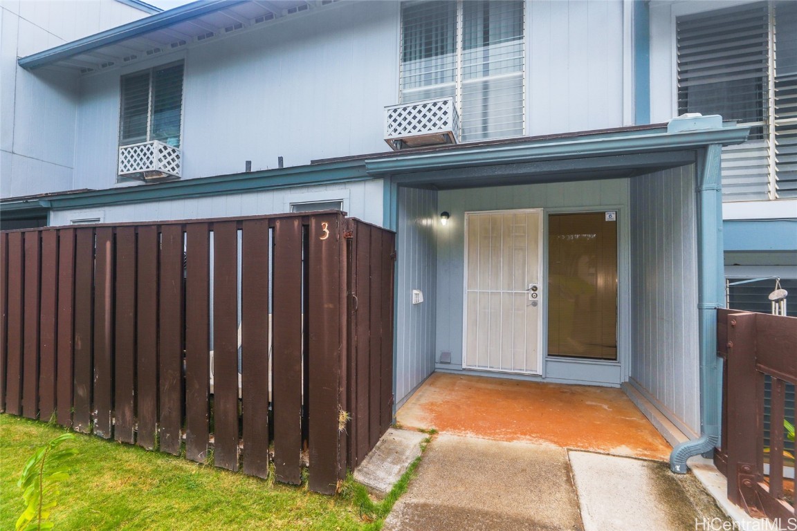 Kapolei, Hawaii, 96707, United States, 2 Bedrooms Bedrooms, ,2 BathroomsBathrooms,Residential,For Sale,1694503