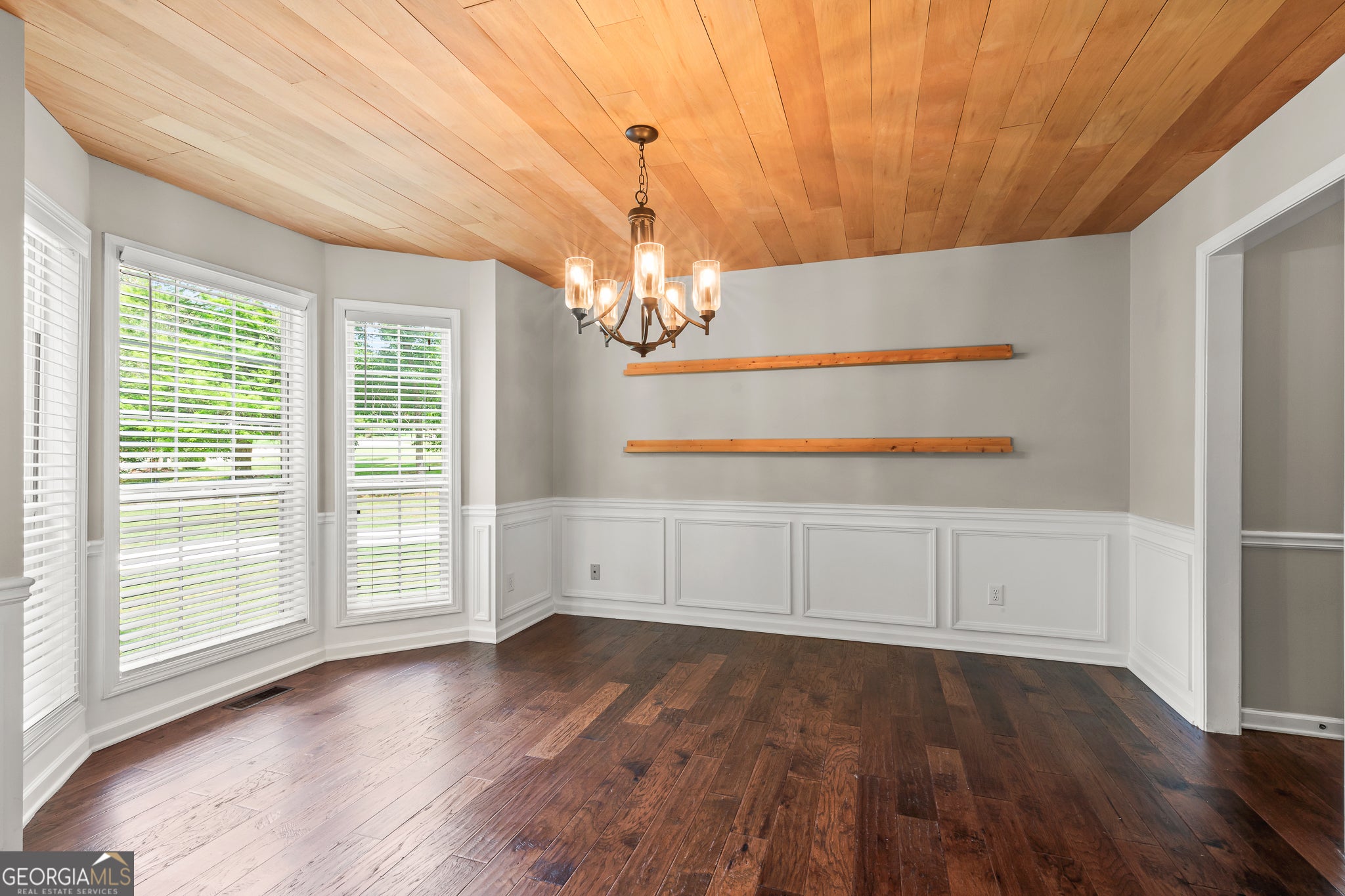 Tyrone, Georgia, 30290, United States, 3 Bedrooms Bedrooms, ,4 BathroomsBathrooms,Residential,For Sale,1931244