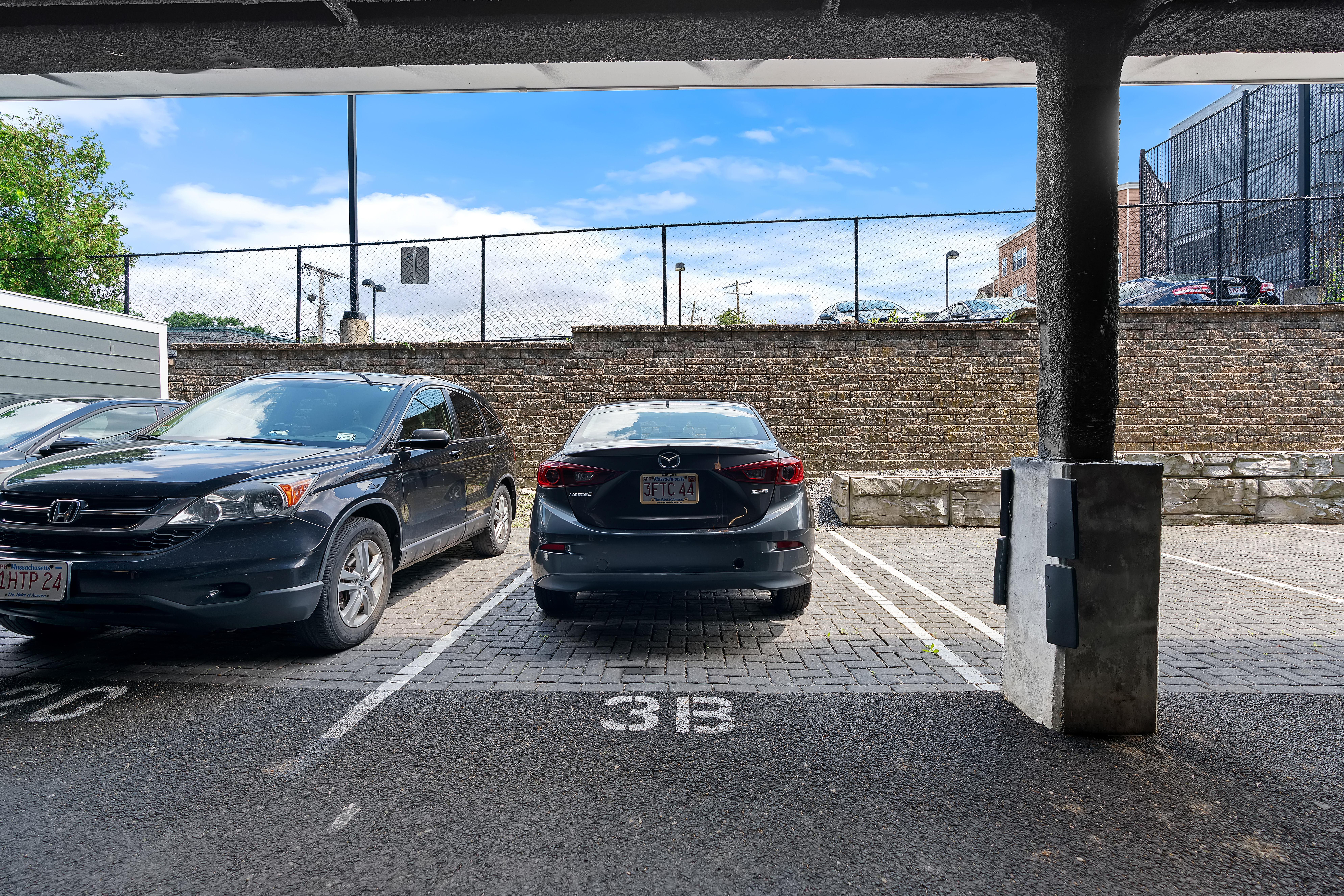  395 Alewife Brook Pkwy, Unit 3B, Somerville, MA, 02144 - 物件實景