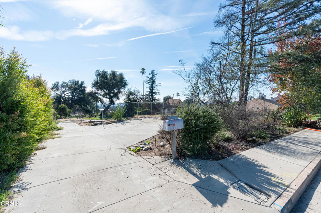 Altadena, California, 91001, United States, ,Land,For Sale,2000567