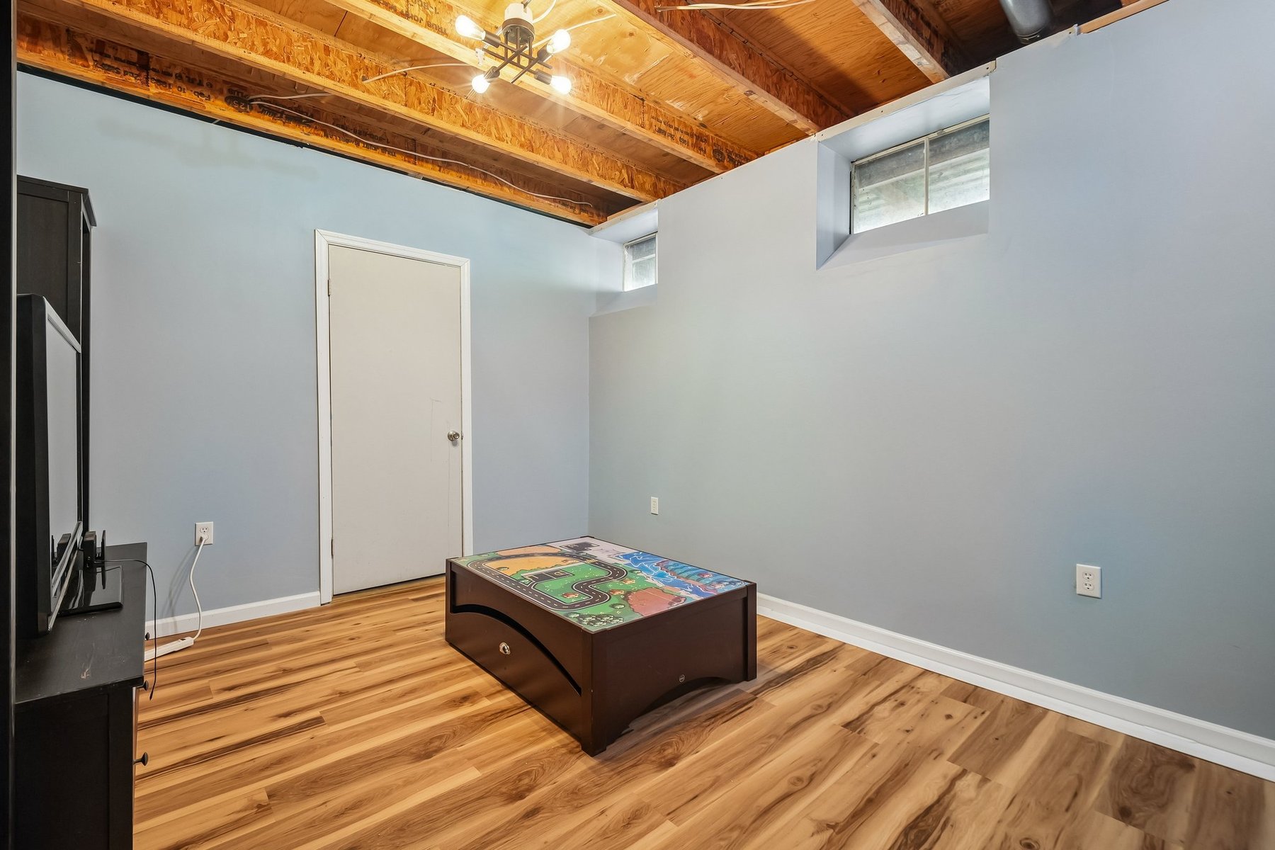  ?The Cedars?  Spacious and Inviting Townhome - 物件實景